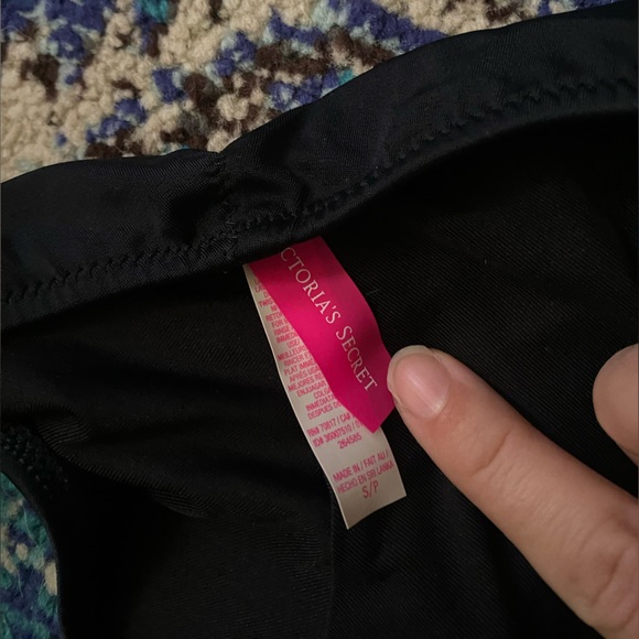 Victoria secret scrunched bikini bottoms - Picture 3 of 3